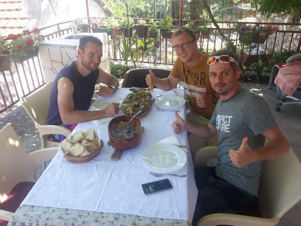 Pensjonat Lotus House Dodosi Zewnętrze zdjęcie